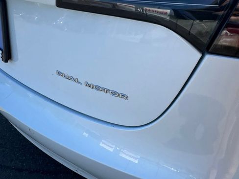 Used 2020 Tesla Model 3 Long Range AWD/4WD image 39
