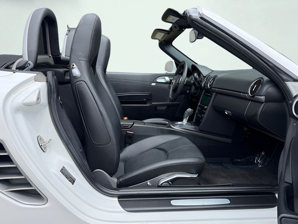 Used 2011 Porsche Boxster RWD image 21