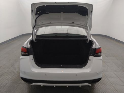Used 2023 Nissan Versa S FWD image 29