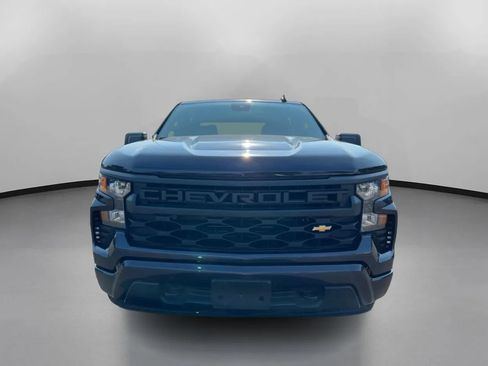 Used 2023 Chevrolet Silverado 1500 Custom AWD/4WD image 3