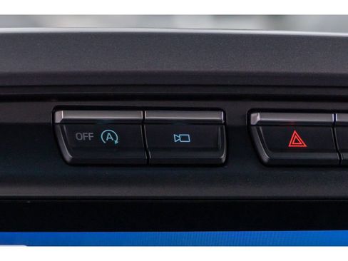 Used 2023 Ford F150 Lariat w/ Trailer Tow Package image 25