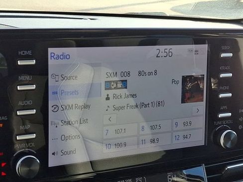 Used 2024 Toyota Sienna XLE image 19