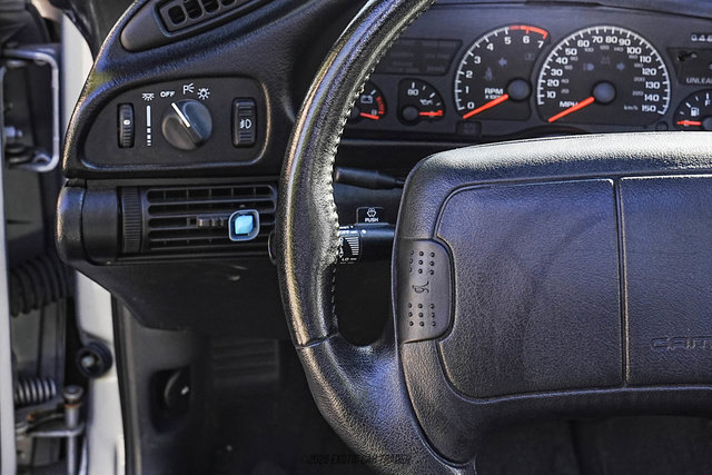 Used 1995 Chevrolet Camaro Z28 RWD image 50