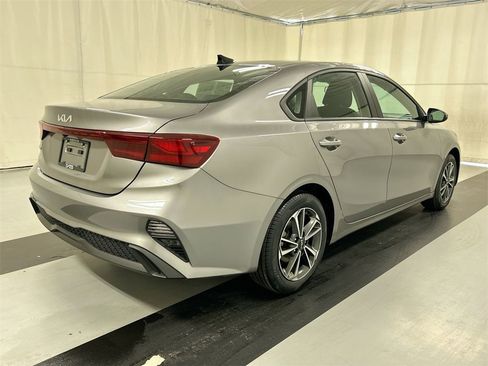 Certified 2023 Kia Forte LXS image 2