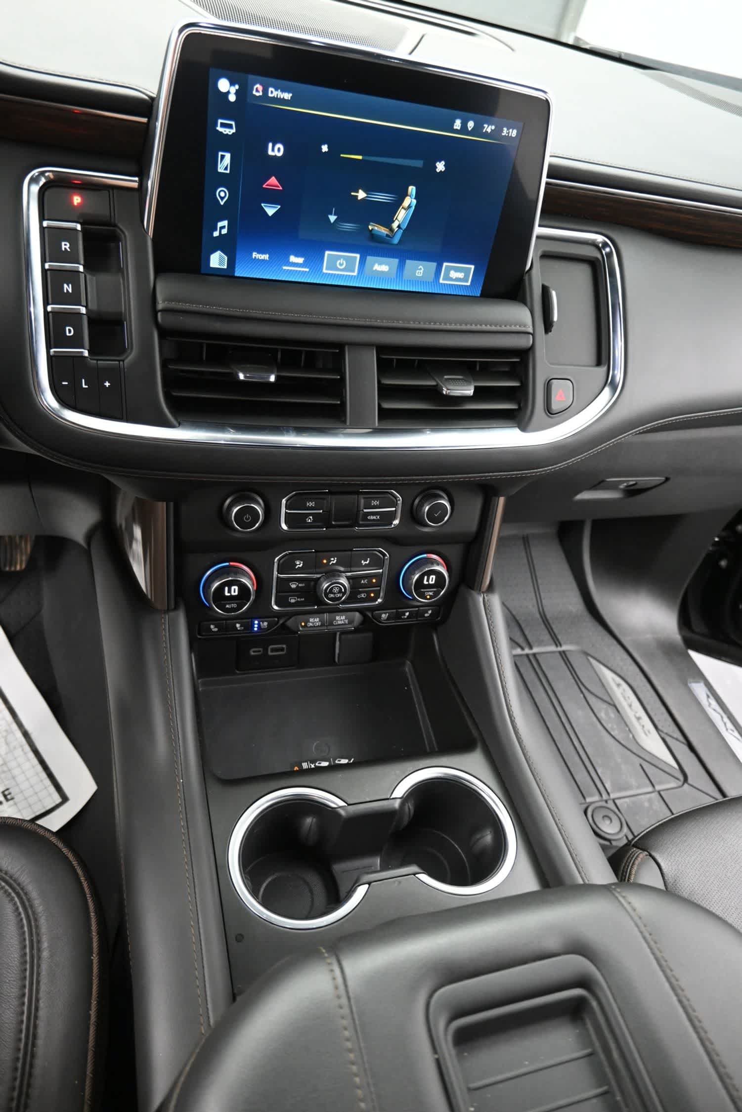 Used 2024 Chevrolet Tahoe High Country w/ Premium Package AWD/4WD image 21