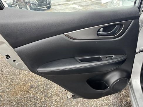 Used 2020 Nissan Rogue Sport S w/ Appearance Package image 12