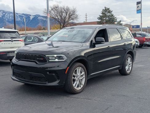 Used 2024 Dodge Durango GT image 9