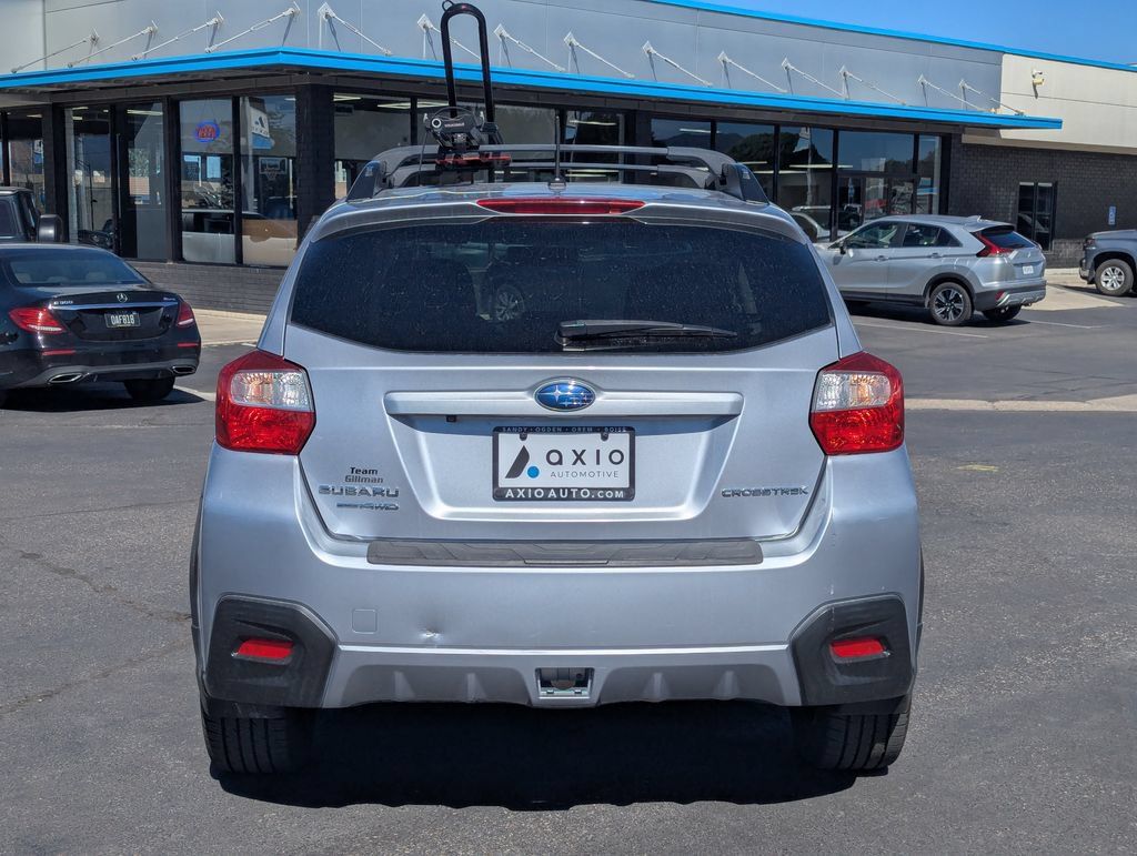 Used 2017 Subaru Crosstrek 2.0i Premium w/ Moonroof Package AWD/4WD image 6