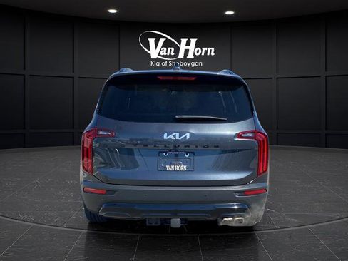 Certified 2022 Kia Telluride EX w/ EX Premium Package AWD/4WD image 6