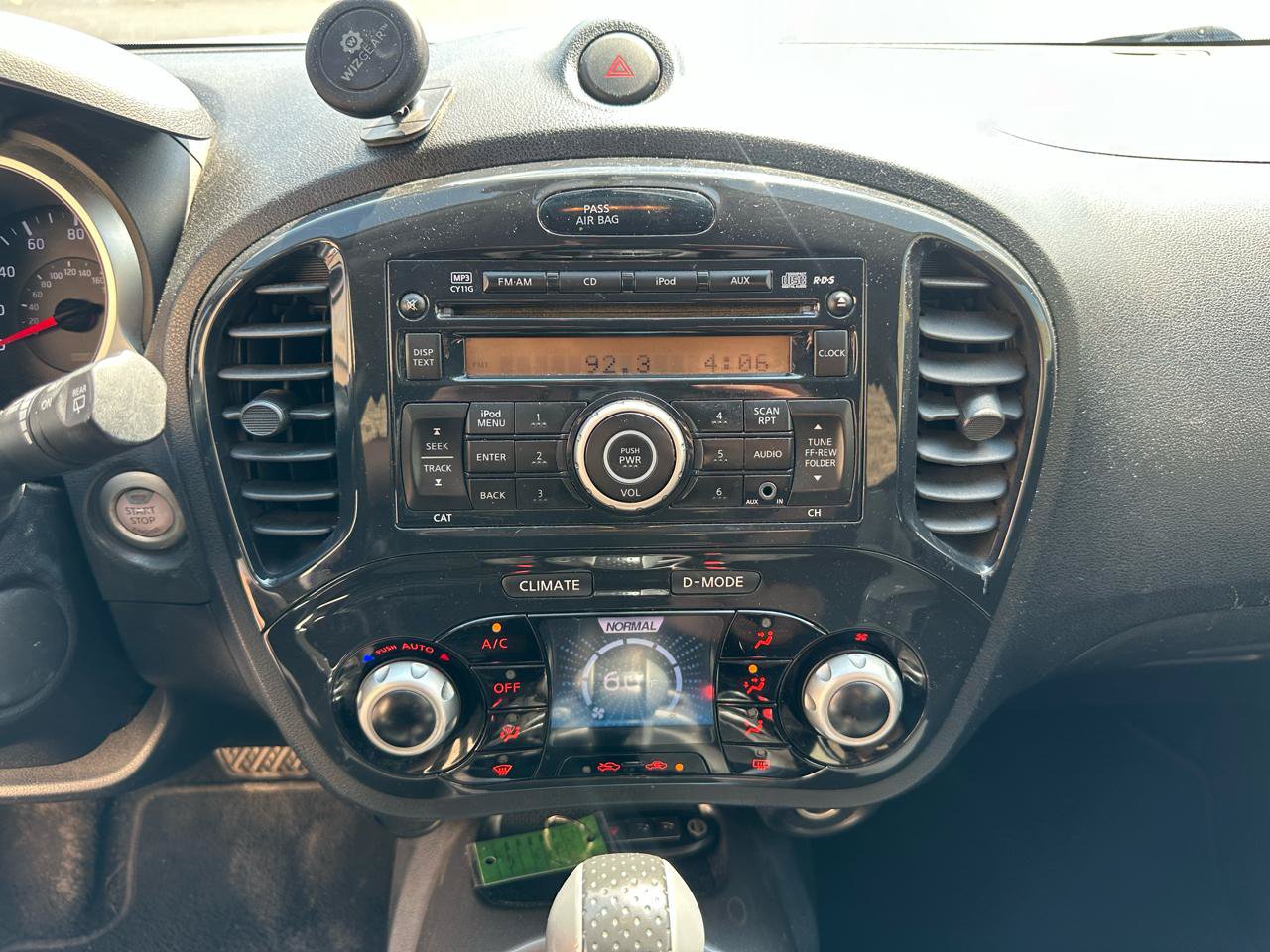 Used 2013 Nissan Juke SV FWD image 16
