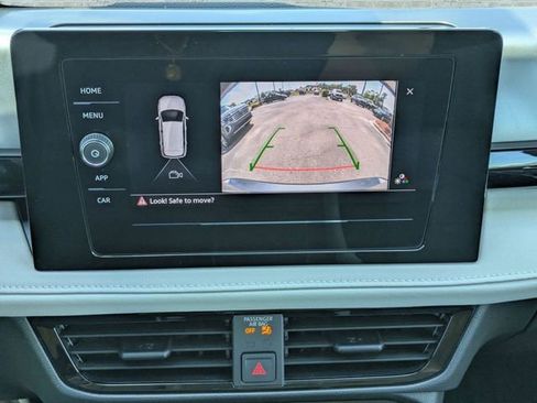 Certified 2025 Volkswagen Taos S AWD/4WD image 22