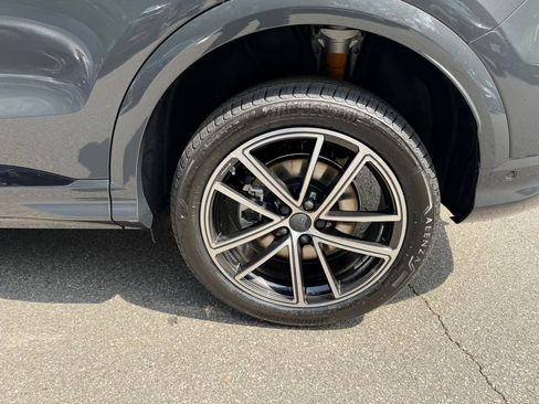 New 2026 Audi Q5 Premium AWD/4WD image 9