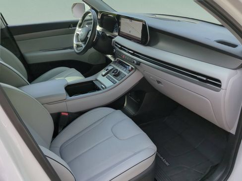 Used 2025 Hyundai Palisade SEL FWD image 20
