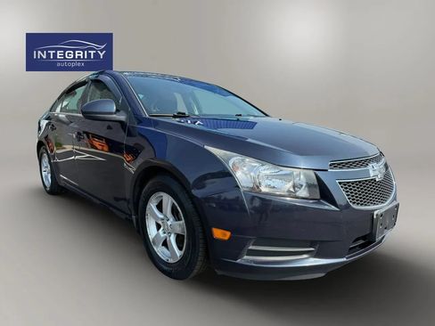Used 2014 Chevrolet Cruze LT FWD image 7