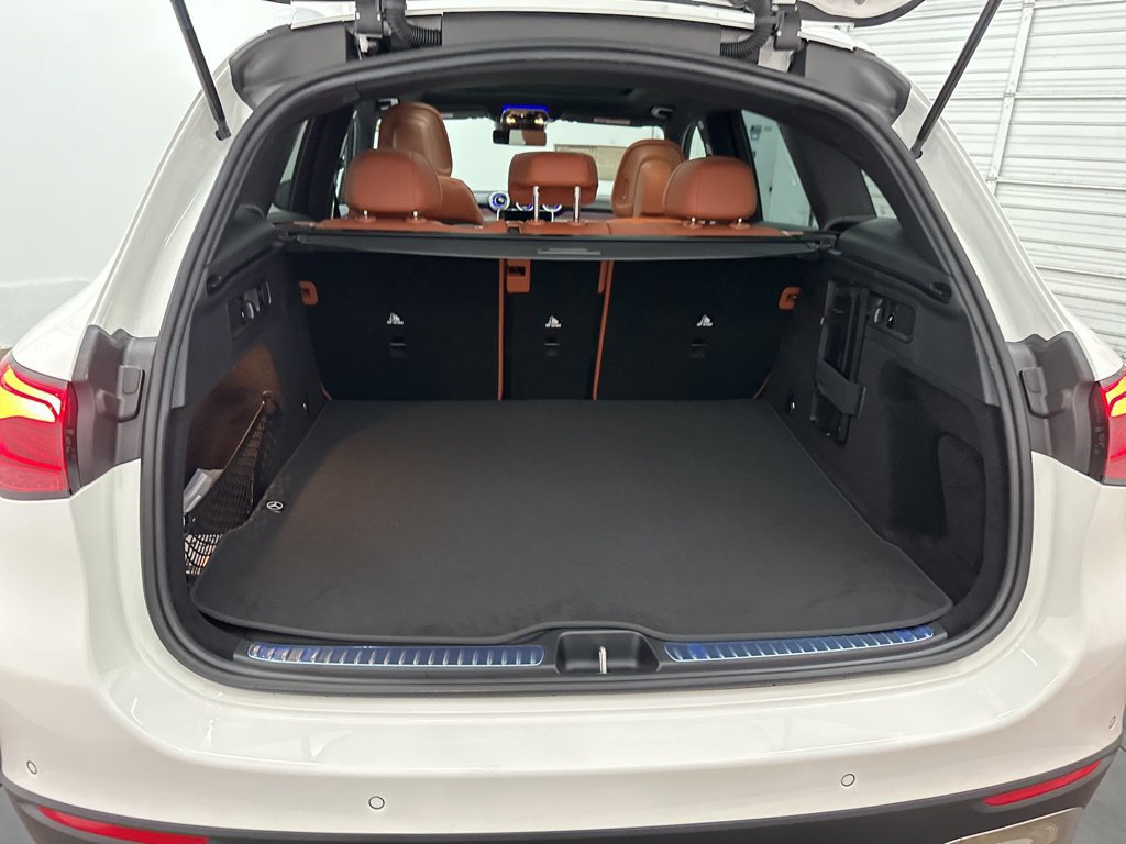Used 2026 Mercedes-Benz GLC 300 image 24