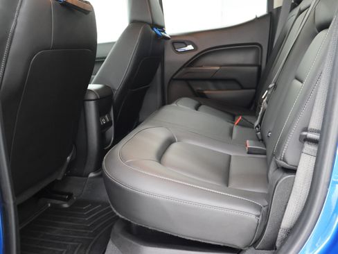 Used 2021 Chevrolet Colorado ZR2 AWD/4WD image 9