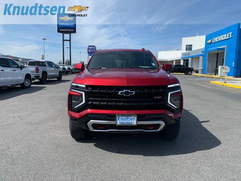 Used 2026 Chevrolet Tahoe Z71 w/ Comfort Package image 2