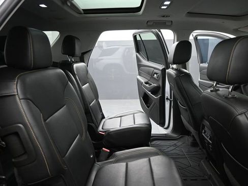 Used 2019 Chevrolet Traverse LT w/ LT Premium Package image 20