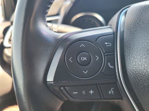 Used 2018 Toyota Camry SE FWD image 24