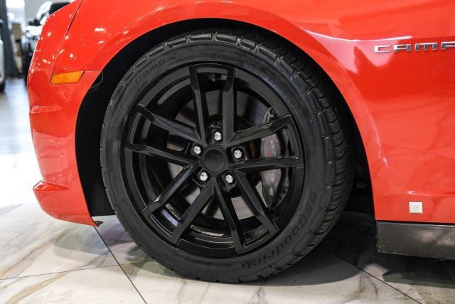 Used 2010 Chevrolet Camaro SS w/ LPO, Ground Effects Package RWD image 43