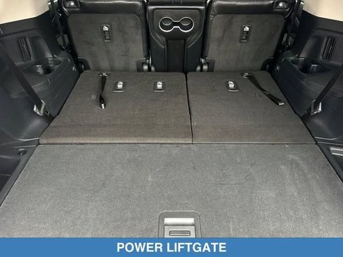 Certified 2024 Honda Pilot Touring image 19