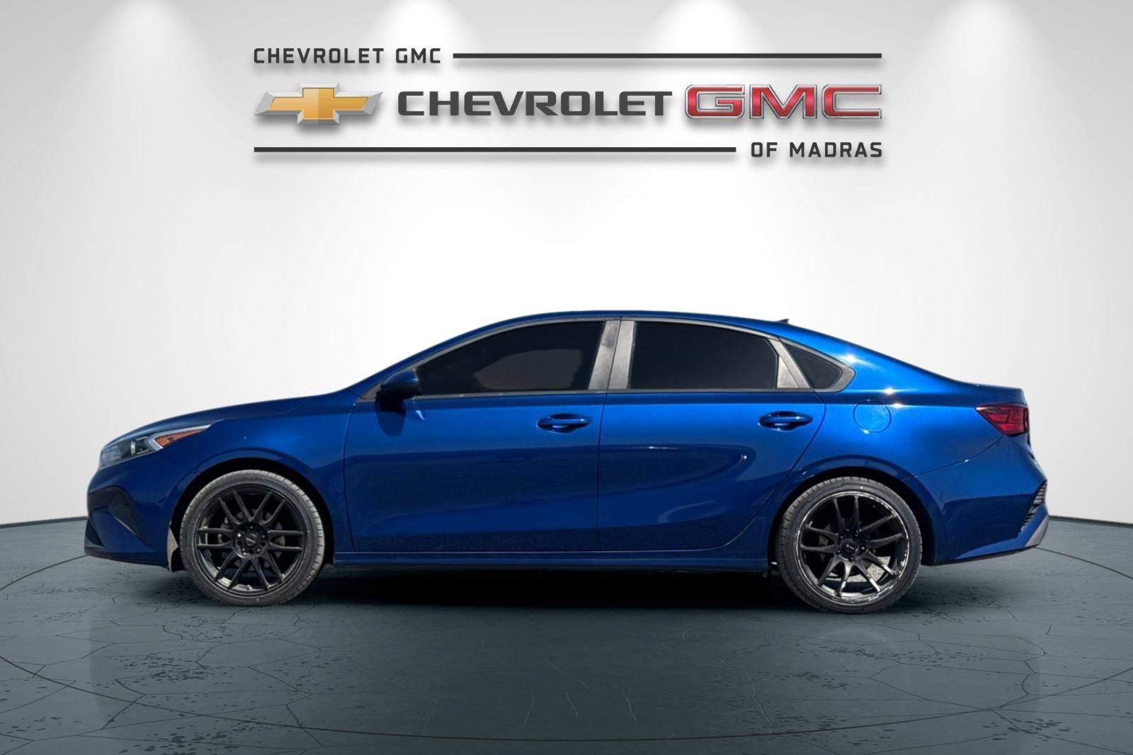 Used 2023 Kia Forte LXS FWD image 6