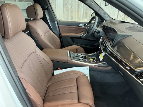 New 2027 BMW X7 M60i AWD/4WD image 15