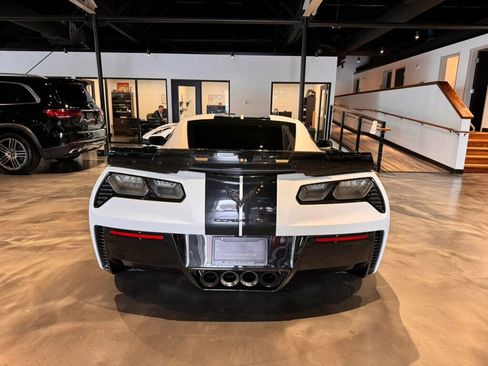 Used 2017 Chevrolet Corvette Z06 w/ Z07 Performance Package image 4