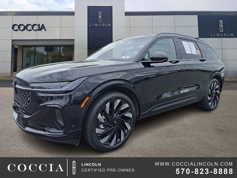 Certified 2024 Lincoln Nautilus Reserve w/ Equipment Group 202A AWD/4WD image 1