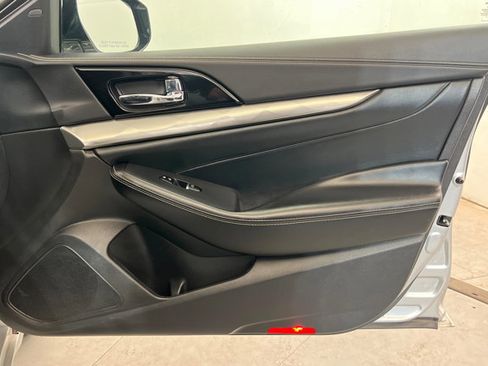 Used 2023 Nissan Maxima SV w/ Floor Mat Group image 22