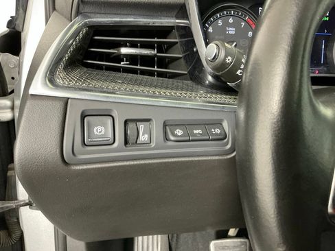 Used 2020 Cadillac XT5 Sportv AWD/4WD image 17