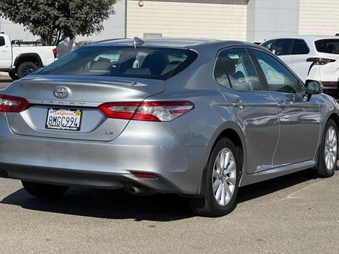 Certified 2019 Toyota Camry LE FWD image 5