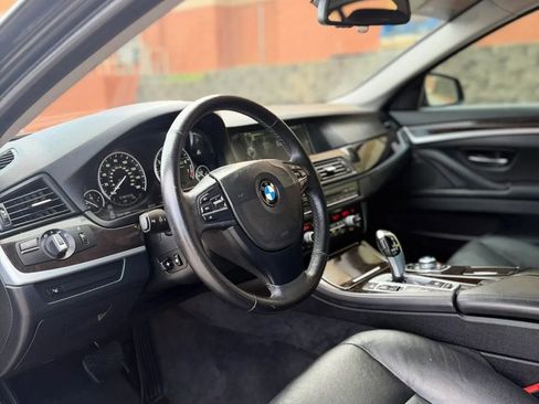 Used 2013 BMW 528i xDrive Sedan AWD/4WD image 16