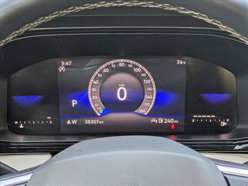 Used 2025 Volkswagen Taos S FWD image 11