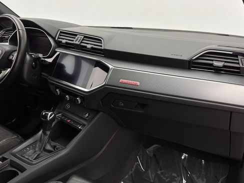 Used 2022 Audi Q3 2.0T Premium Plus image 31