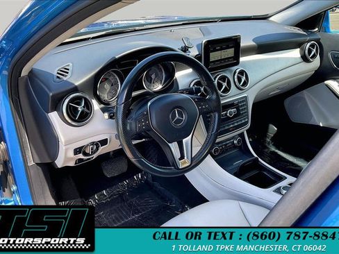 Used 2015 Mercedes-Benz GLA 250 4MATIC image 13