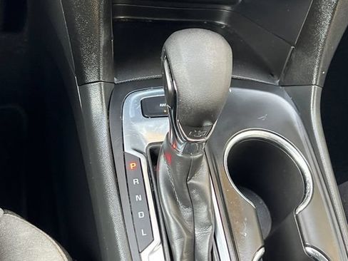 Used 2023 Chevrolet Equinox LS AWD/4WD image 27