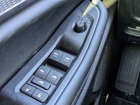 New 2025 Jeep Grand Cherokee Laredo image 26