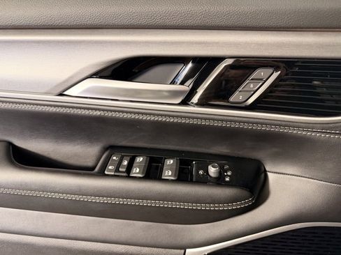 New 2026 Jeep Grand Wagoneer Limited image 14