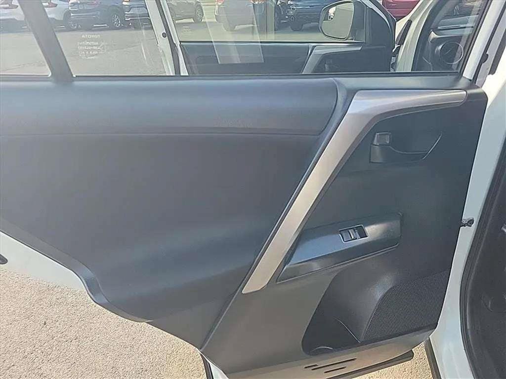Used 2017 Toyota RAV4 LE w/ All Weather Liner Package AWD/4WD image 14