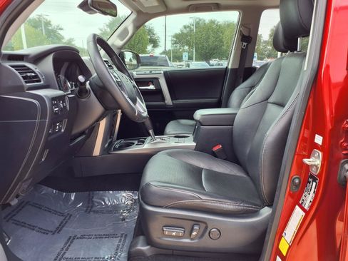 Used 2022 Toyota 4Runner Limited RWD image 18