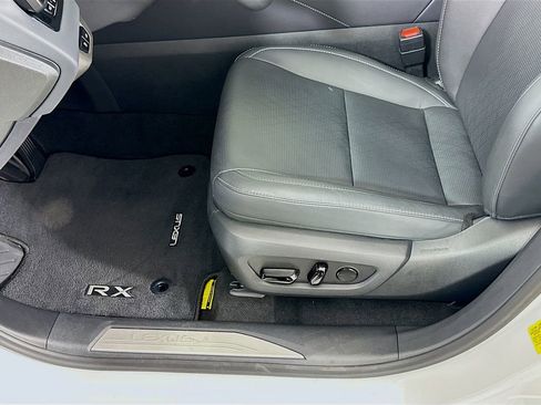 Used 2024 Lexus RX 350 w/ Technology Package image 19