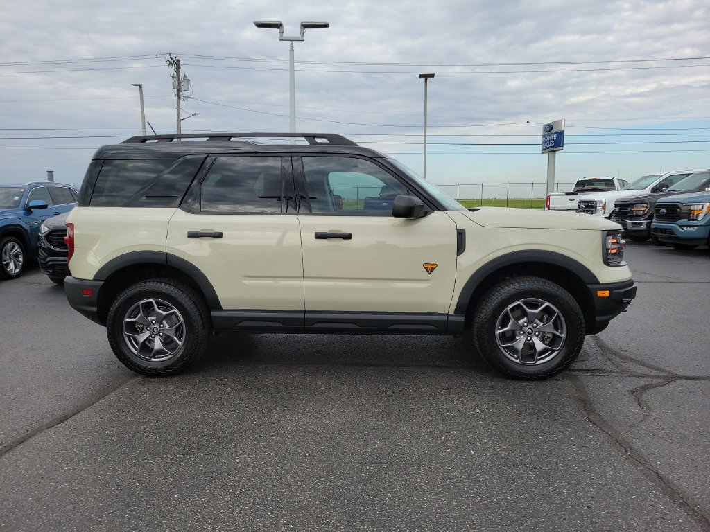 Certified 2024 Ford Bronco Sport Badlands AWD/4WD image 3
