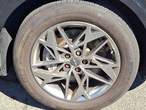 Used 2025 Genesis GV70 2.5T image 9