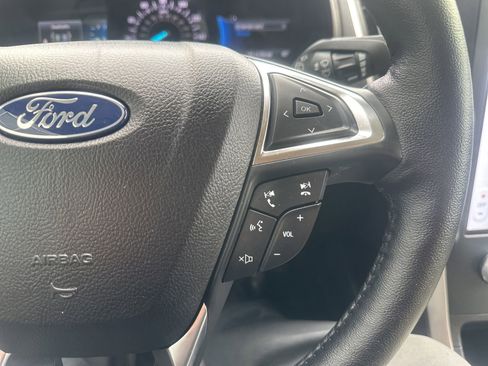 Used 2023 Ford Edge SEL w/ Convenience Package AWD/4WD image 29