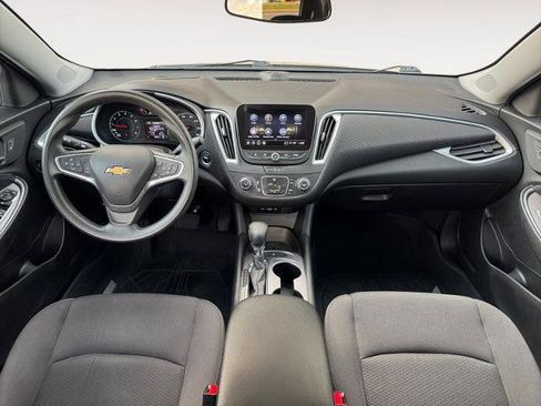 Used 2023 Chevrolet Malibu LS w/ LPO, Floor Liner Package FWD image 10
