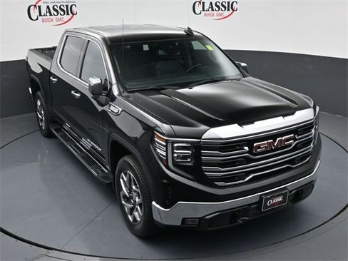 Used 2022 GMC Sierra 1500 SLT image 18