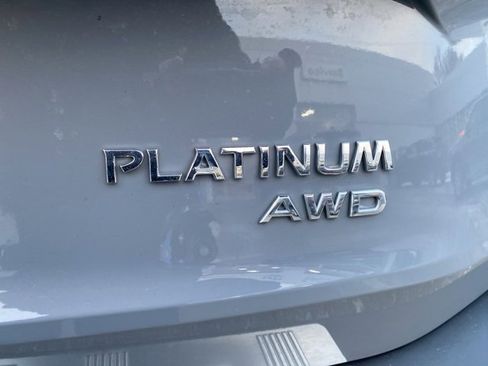 Used 2023 Nissan Rogue Platinum w/ Platinum Premium Package image 5