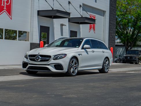 Used 2018 Mercedes-Benz E 63 AMG S image 65
