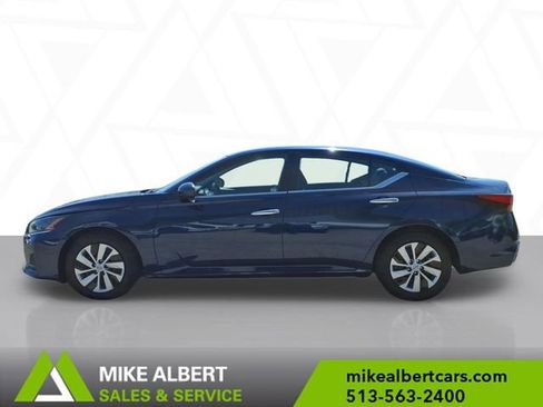 Used 2023 Nissan Altima 2.5 S image 4